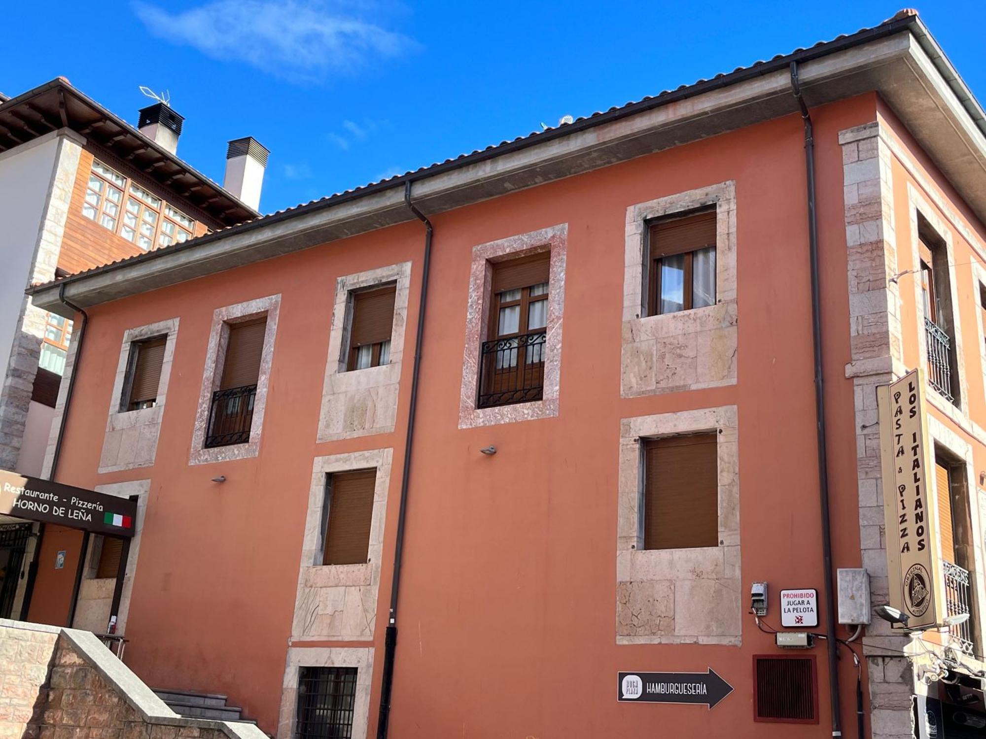 Apartamento Atico Plaza Centro Llanes Exterior foto