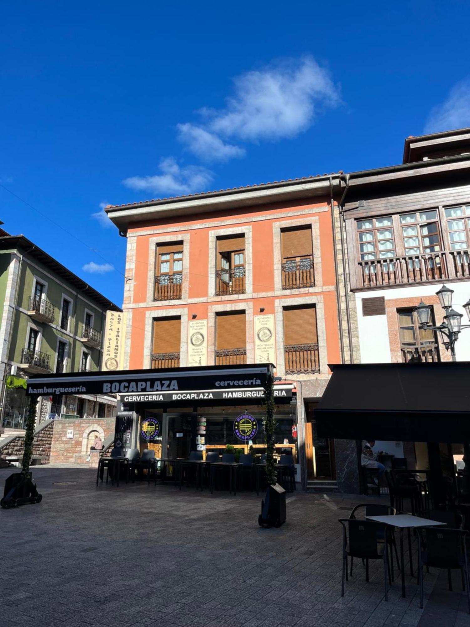 Apartamento Atico Plaza Centro Llanes Exterior foto